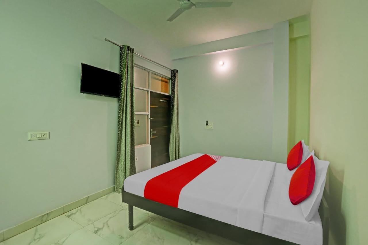 Hotel O Arya Residency 古尔冈 外观 照片