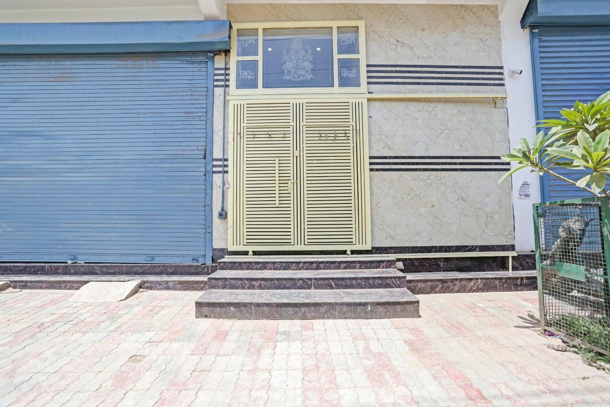 Hotel O Arya Residency 古尔冈 外观 照片
