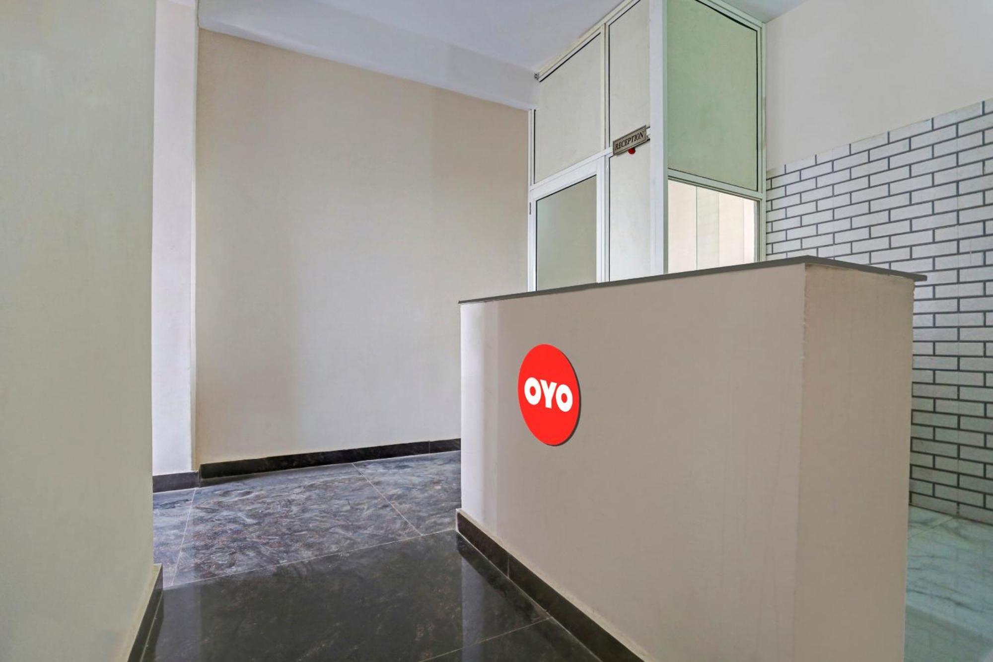 Hotel O Arya Residency 古尔冈 外观 照片